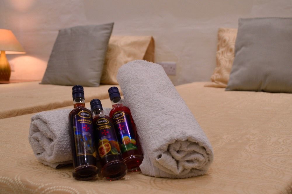 Lh Sliema (Adults Only) Hotel Luaran gambar